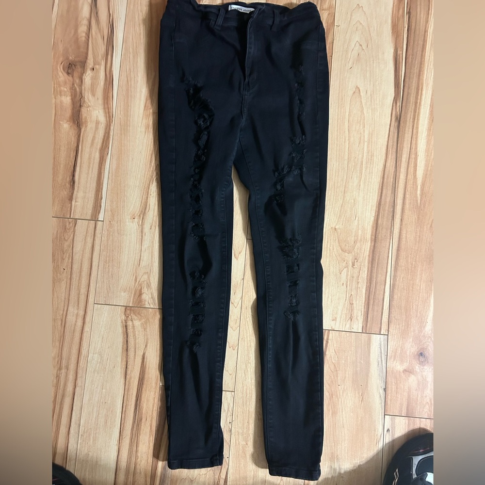 ripped (black)Skinny Jeans